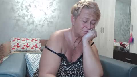 Snapshot of roses_and_lillies chatting on 30, 1, 2025 Lovepinklilly online show from 30, 1, 2025