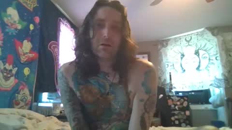 roses_xoxo online show from 14, 4, 2026