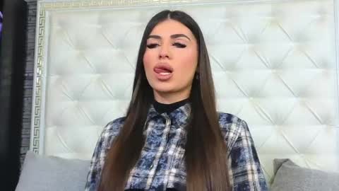 Snapshot of rosevanessa chatting on 23, 3, 2026 Gabriela online show from 23, 3, 2026