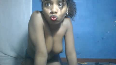 Roseyaa online show from 13, 10, 2025