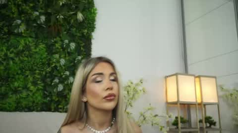 Amii online show from 11, 5, 2026