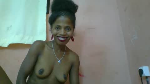 Snapshot of rosiahot1 chatting on 10, 3, 2025 rosia online show from 10, 3, 2025