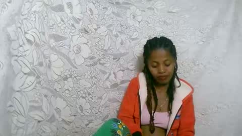 Snapshot of rosiahot1 chatting on 8, 10, 2025 rosia online show from 8, 10, 2025