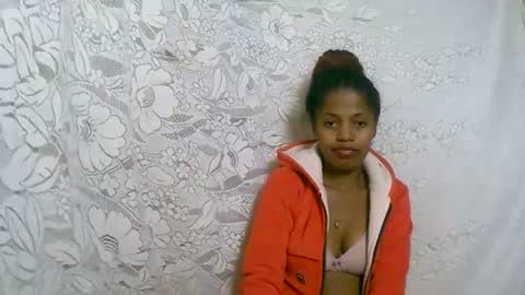 Snapshot of rosiahot1 chatting on 10, 10, 2025 rosia online show from 10, 10, 2025
