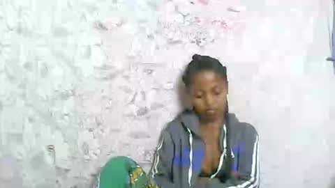 Snapshot of rosiahot1 chatting on 15, 10, 2025 rosia online show from 15, 10, 2025