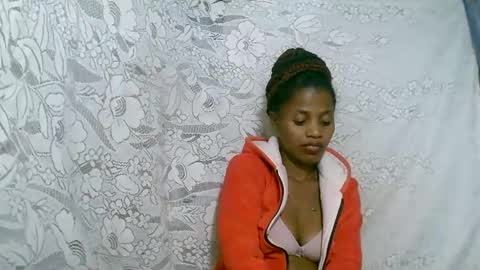 Snapshot of rosiahot1 chatting on 10, 11, 2025 rosia online show from 10, 11, 2025