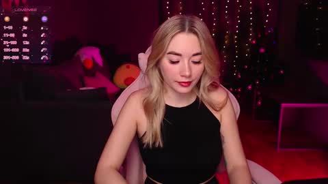 Snapshot of rosie_mac chatting on 13, 1, 2026 Rosie online show from 13, 1, 2026