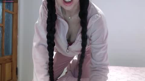 RosieHayes online show from 24, 3, 2026