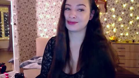 Rosie is waiting for YOU online show from 2, 12, 2025