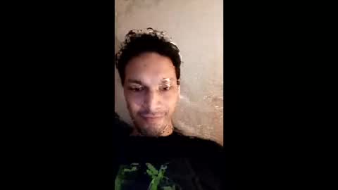 Snapshot of roskof69 chatting on 12, 4, 2026 Ribuu online show from 12, 4, 2026
