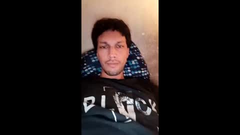 Snapshot of roskof69 chatting on 14, 4, 2026 Ribuu online show from 14, 4, 2026