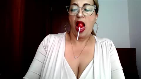 Snapshot of rossanalionheart chatting on 14, 5, 2026 Rossana online show from 14, 5, 2026