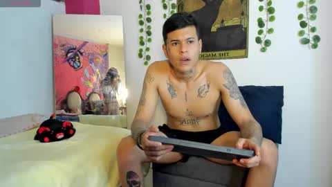 Snapshot of rosse_dredd chatting on 20, 10, 2025 Anal for the first time 40000tks online show from 20, 10, 2025