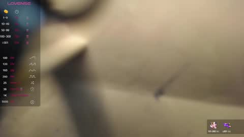 Snapshot of rosse_jeane_v chatting on 5, 3, 2025 rosse jeane v online show from 5, 3, 2025