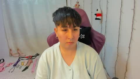 ROSSE DEMOND  online show from 10, 4, 2026