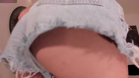 Snapshot of rossirivers chatting on 11, 2, 2026 Rossie Rivers online show from 11, 2, 2026