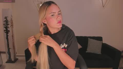 Snapshot of rossirivers chatting on 12, 2, 2026 Rossie Rivers online show from 12, 2, 2026