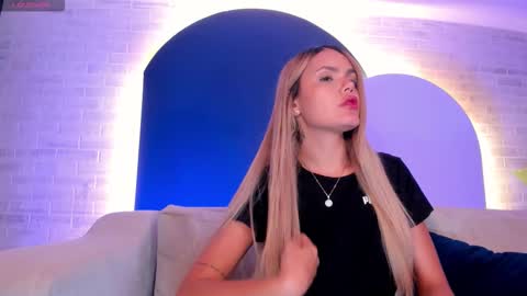 Snapshot of rossirivers chatting on 2, 3, 2026 Rossie Rivers online show from 2, 3, 2026