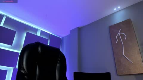 Snapshot of rossirivers chatting on 8, 3, 2026 Rossie Rivers online show from 8, 3, 2026