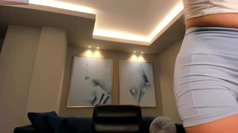 Snapshot of rossirivers chatting on 10, 4, 2026 Rossie Rivers online show from 10, 4, 2026