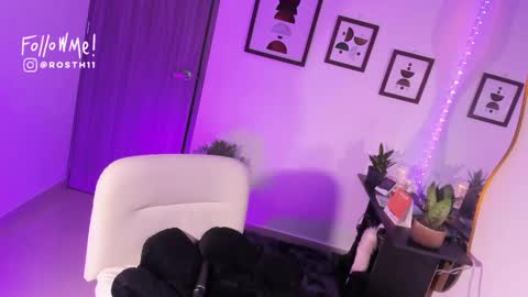 Snapshot of rossth11 chatting on 2, 3, 2025 Im Ross online show from 2, 3, 2025