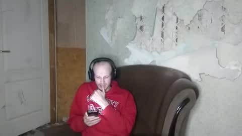 Snapshot of rostislav00 chatting on 6, 12, 2024 Ros online show from 6, 12, 2024