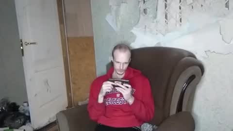 Snapshot of rostislav00 chatting on 12, 1, 2025 Ros online show from 12, 1, 2025