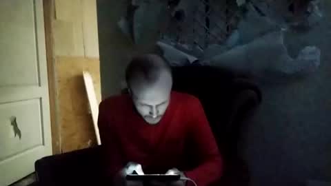 Snapshot of rostislav00 chatting on 2, 3, 2025 Ros online show from 2, 3, 2025