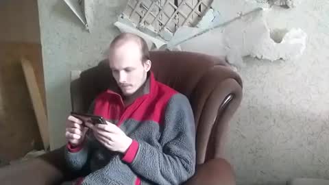 Snapshot of rostislav00 chatting on 3, 3, 2025 Ros online show from 3, 3, 2025