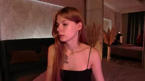 Snapshot of rosy_black_ chatting on 25, 6, 2026 rosy_black_ online show from 25, 6, 2026