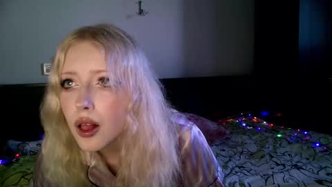 rosy_petal online show from 25, 9, 2025