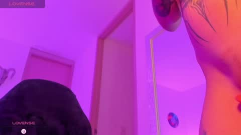 rot_wallace online show from 12, 5, 2026