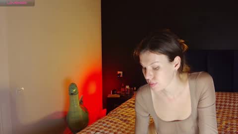 Snapshot of roter_rita chatting on 13, 11, 2025 roter_rita online show from 13, 11, 2025