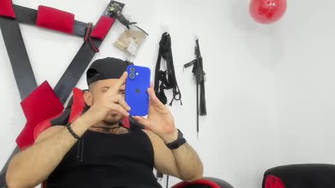 Tommy and Steven online show from 18, 12, 2025