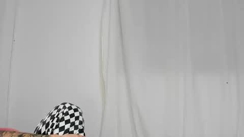 Rous and Sweet online show from 23, 11, 2025