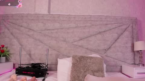 Snapshot of rouse_sweet_ chatting on 27, 5, 2026 ROUSE online show from 27, 5, 2026