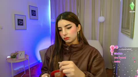 Snapshot of rousee_v chatting on 4, 10, 2025 Rousee online show from 4, 10, 2025