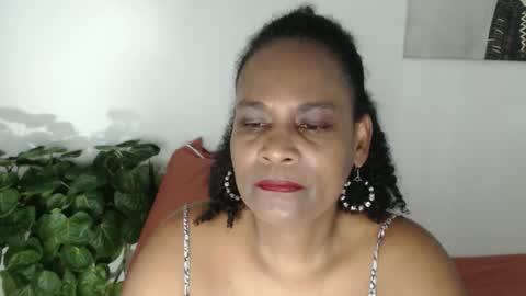 luxa online show from 12, 5, 2026