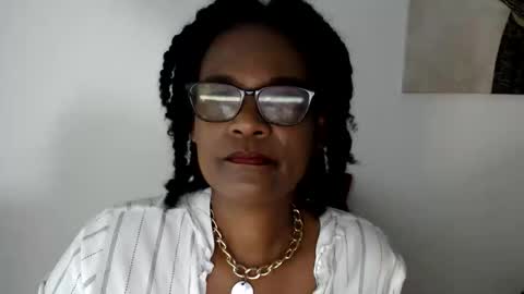 luxa online show from 6, 6, 2026