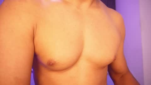 Snapshot of rousse_coup chatting on 7, 3, 2026 Rosse and Miller online show from 7, 3, 2026