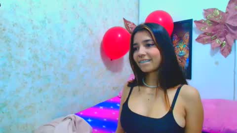 Snapshot of rousse_violet chatting on 17, 2, 2025 rousse_violet online show from 17, 2, 2025