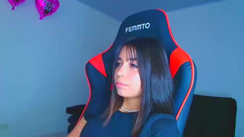 Snapshot of rousse_violet chatting on 29, 9, 2025 rousse_violet online show from 29, 9, 2025