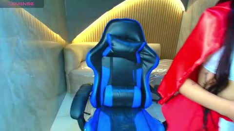 Snapshot of roux_r chatting on 11, 2, 2026 Roux online show from 11, 2, 2026