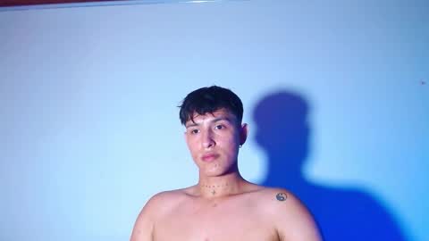 Snapshot of rowanboy23 chatting on 8, 2, 2026 rowanboy23 online show from 8, 2, 2026