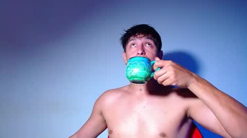 Snapshot of rowanboy23 chatting on 9, 4, 2026 rowanboy23 online show from 9, 4, 2026