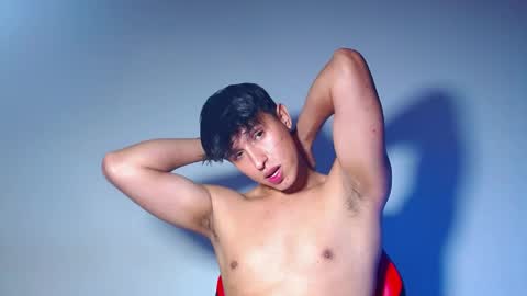 Snapshot of rowanboy23 chatting on 16, 4, 2026 rowanboy23 online show from 16, 4, 2026