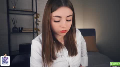 Snapshot of rowenahallman chatting on 8, 12, 2024 Michelle online show from 8, 12, 2024