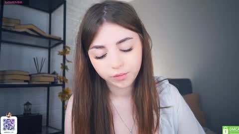 Snapshot of rowenahallman chatting on 17, 1, 2025 Michelle online show from 17, 1, 2025