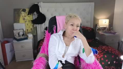 Roxalana online show from 12, 5, 2026