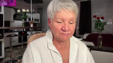 Roxana online show from 3, 2, 2025